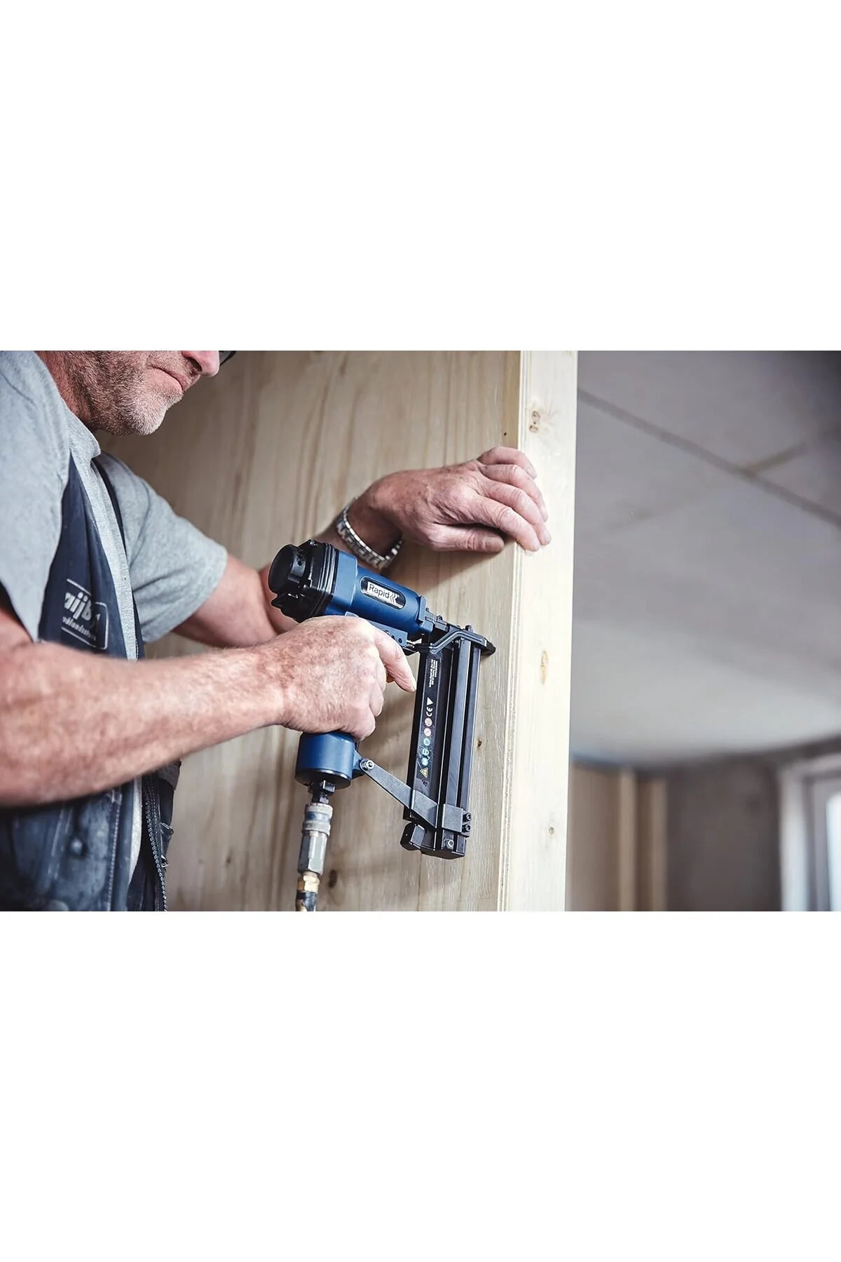 Rapid PBS151 Pneumatic Combi Nailer & Stapler Kit with Accessories - Image 7