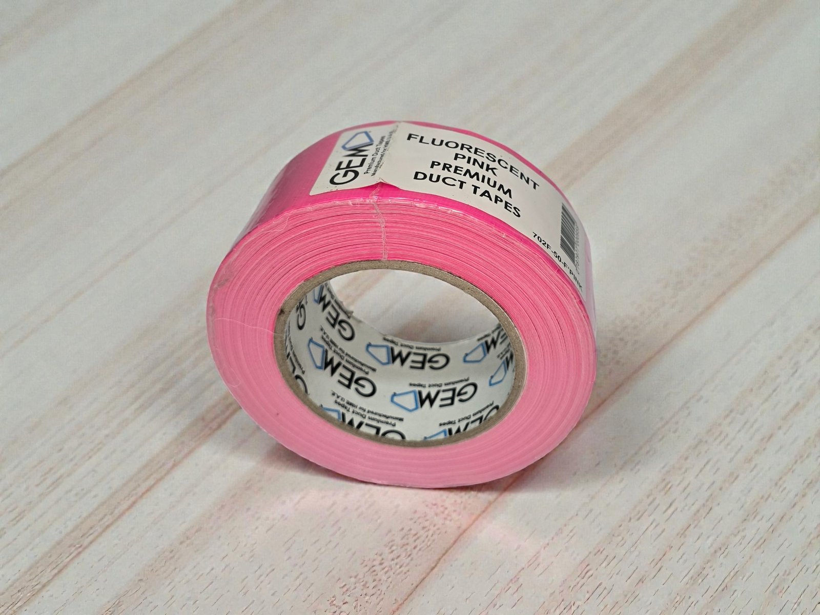 702F-50-F'Pink GEM Premium Fluorescent Pink Duct / Cloth Tape, 50mm x 25m – Strong, Durable & Reinforced Adhesive Tape - Image 4