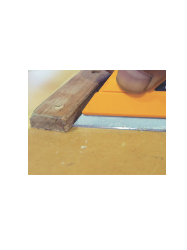 KDS SCL-100 Handy Scraper with Blade Cover – Screw Lock Design - Image 5